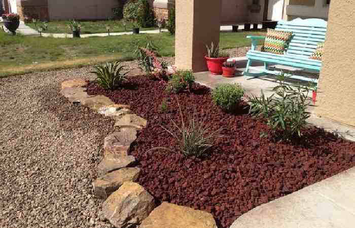 Front Yard Landscaping Ideas With Rocks (3)