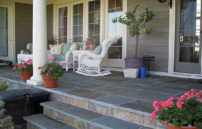 Front Yard Landscaping Ideas With Rocks (4)