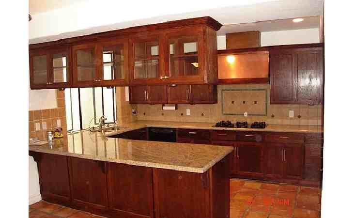 Indian Style Small Modular Kitchen Design (1)