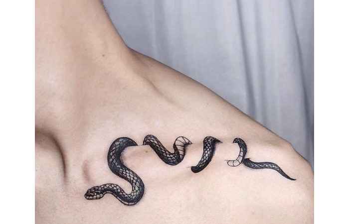 Meaningful Collar Bone Tattoos For Females (5)